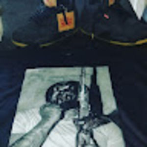 Meet your Posher, Dee